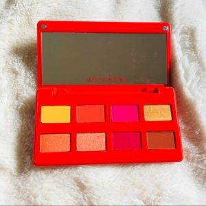Artist Couture Caliente palette